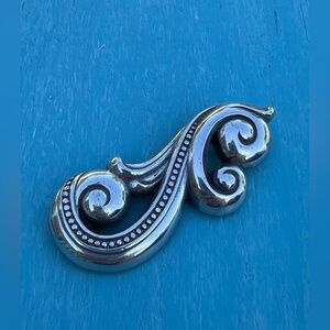 Brighton retired brooch.